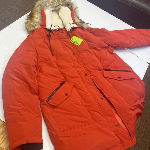 Hooded Down & Feather Fill Parka with Faux Fur Trim
Sam Edelman 2xl (c1) - Picture 5 of 11